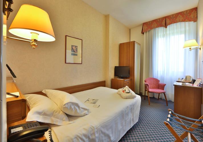 Camera Singola le migliori tariffe per camere singole solo al Best Western Hotel Cristallo 3 stelle a Rovigo, camere a partire da 60€
